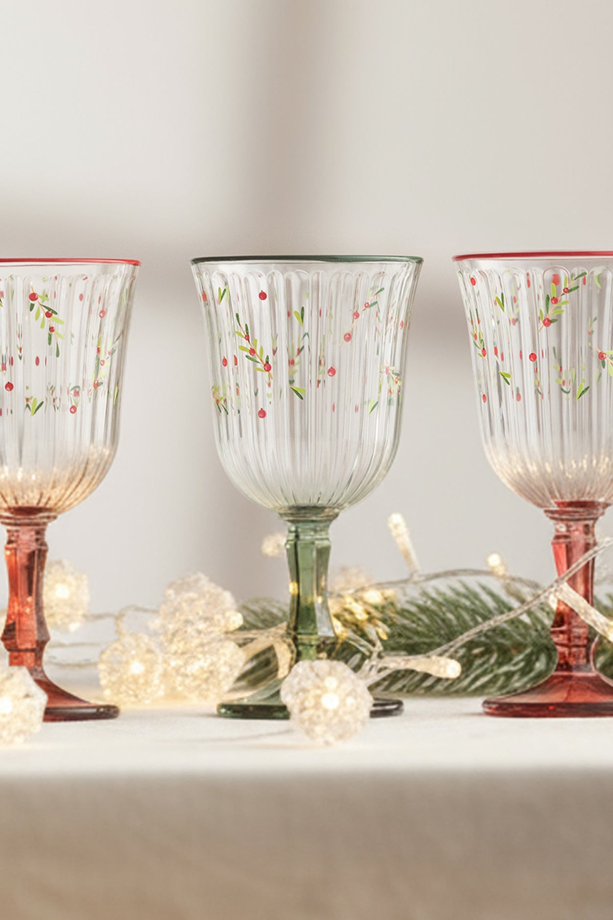 Clara 4'lü Su Kadeh Seti 240 cc