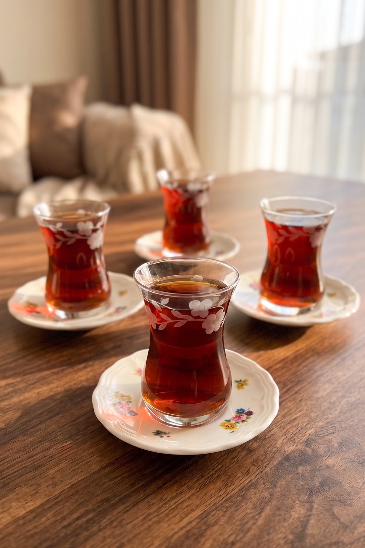 Rakle x Bengi Kurtcebe Anneanne Sofraları 8 Parça El Dekor Kesme Çay Seti 120 cc