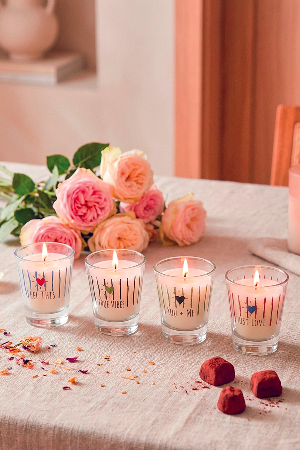 Retro Love 4'lü Mum Seti 60 gr