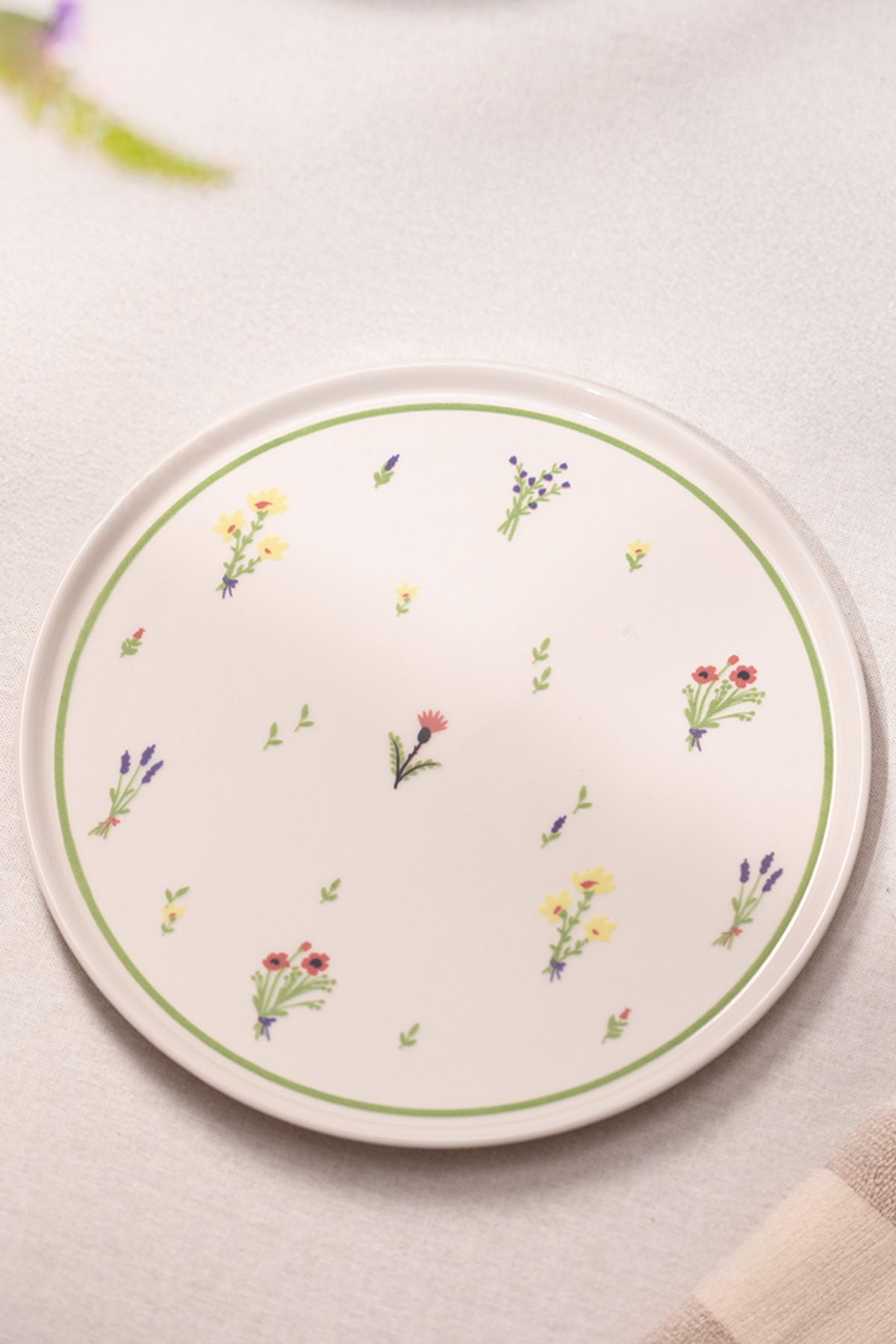 Botanical 12 Parça 4 Kişilik Pasta Tabağı Seti 20 cm  / Çay Seti 170 cc