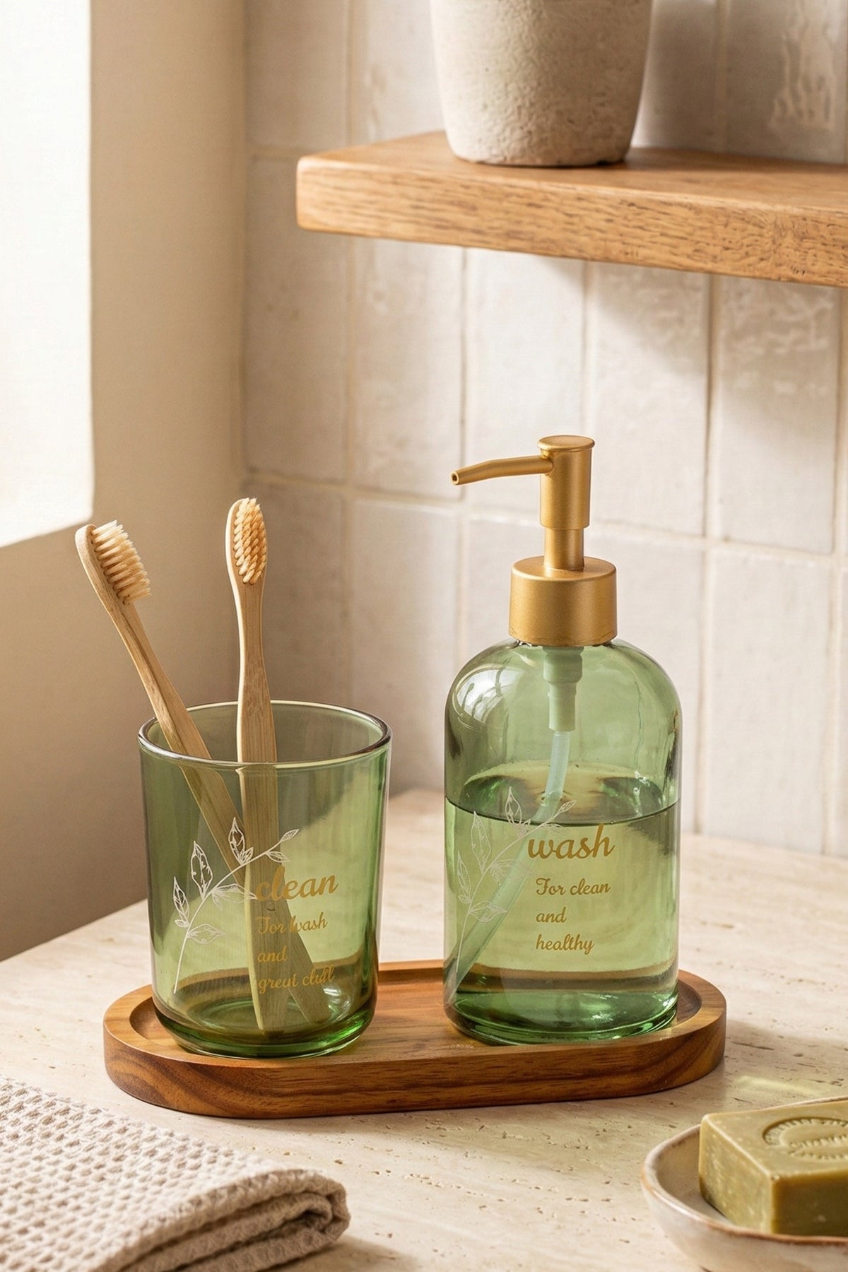 Viola Ahşap Standlı Banyo Seti Yeşil 420 cc